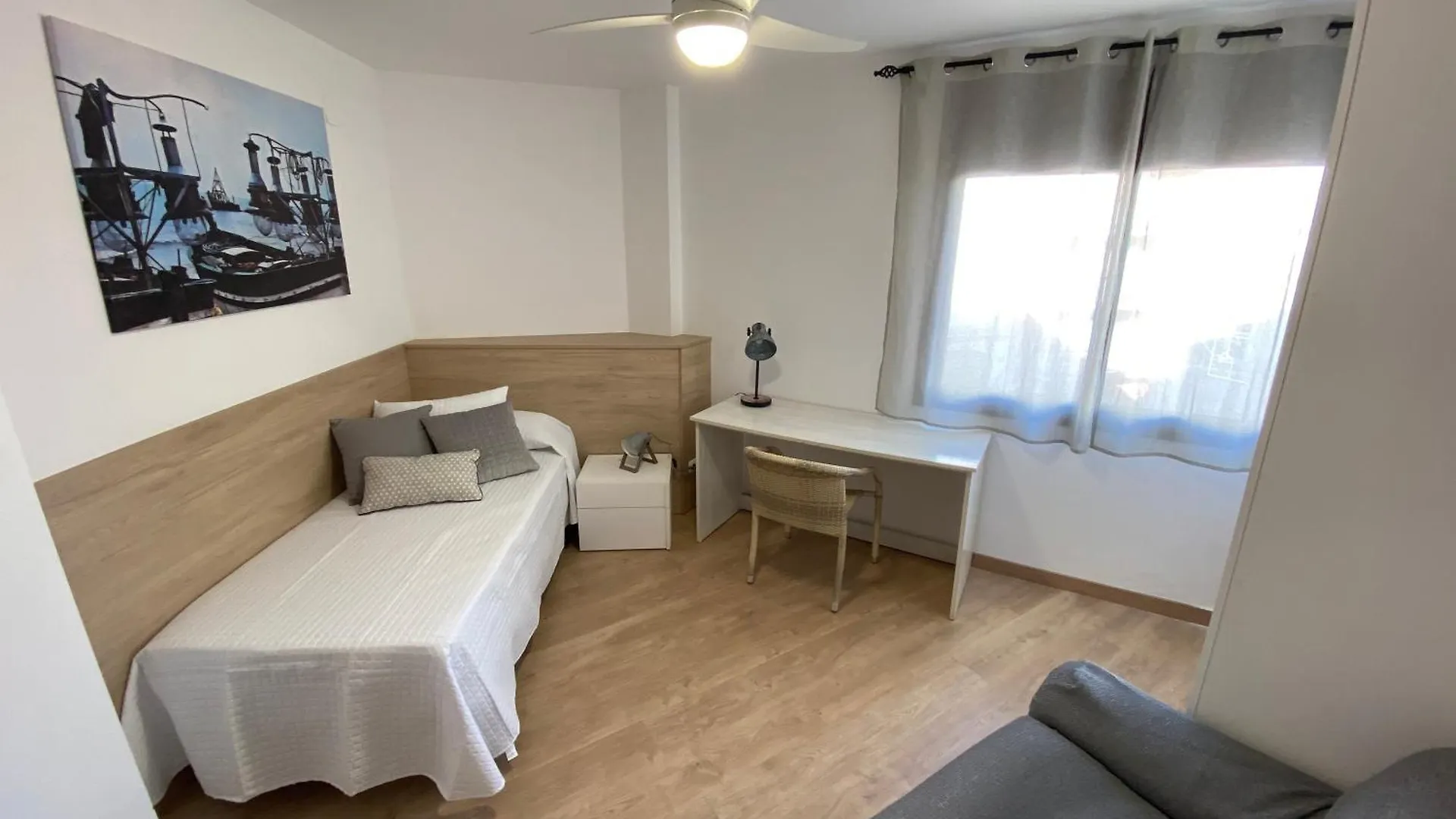 Piso Centrico Recien Reformado Διαμέρισμα Torredembarra 0*,